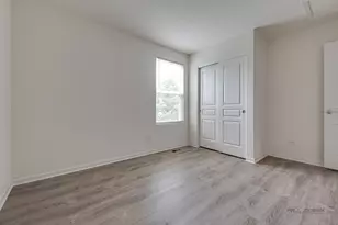 347 Devoe Dr, Oswego, IL 60543 - Photo 20