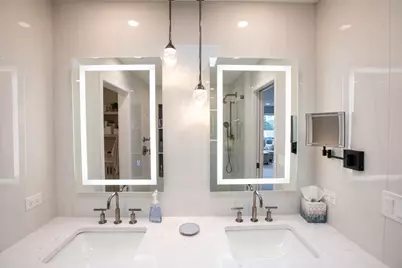 110 N Myrtle Avenue, Elmhurst, IL 60126 - Photo 30