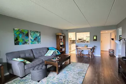 917 Vose Drive #411, Gurnee, IL 60031 - Photo 4