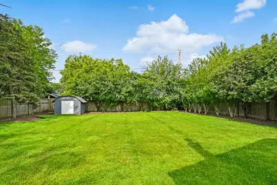 5516 S Bruner Street, Hinsdale, IL 60521 - Photo 16
