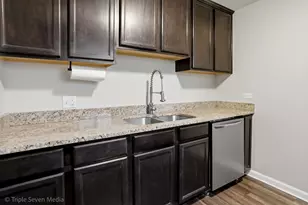7908 164th Ct, Tinley Park, IL 60477 - Photo 8