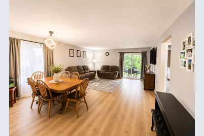 2474 Brunswick Circle #A1, Woodridge, IL 60517 - Photo 8