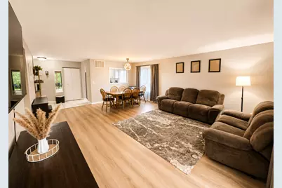 2474 Brunswick Circle #A1, Woodridge, IL 60517 - Photo 6
