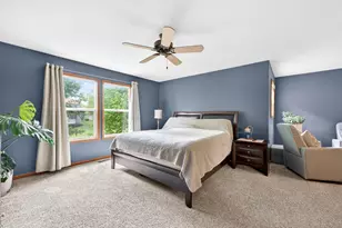 4N598 Campton Crossings Dr, Saint Charles, IL 60175 - Photo 30