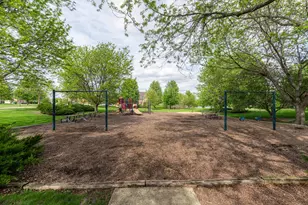 4N598 Campton Crossings Dr, Saint Charles, IL 60175 - Photo 52