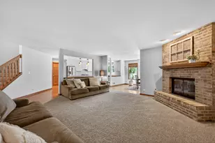 4N598 Campton Crossings Dr, Saint Charles, IL 60175 - Photo 14