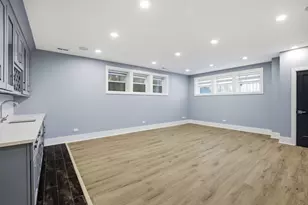 3721 W Wabansia Ave, Chicago, IL 60647 - Photo 30