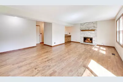 4122 Crimson Drive, Hoffman Estates, IL 60192 - Photo 12