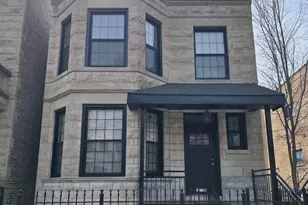3251 W Evergreen Ave, Chicago, IL 60651 - Photo 1