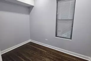 3251 W Evergreen Ave, Chicago, IL 60651 - Photo 16