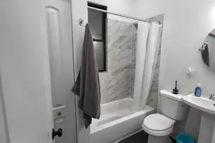 3251 W Evergreen Ave, Chicago, IL 60651 - Photo 4