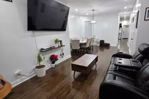 3251 W Evergreen Ave, Chicago, IL 60651 - Photo 8