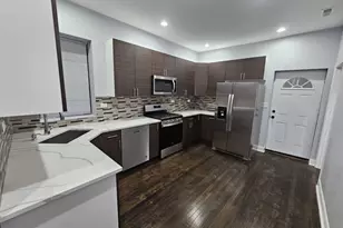 3251 W Evergreen Ave, Chicago, IL 60651 - Photo 12