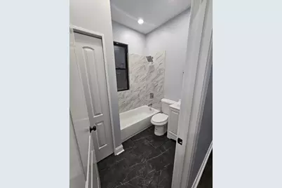 3251 W Evergreen Avenue, Chicago, IL 60651 - Photo 18