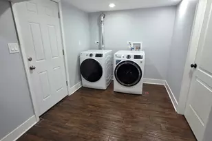 3251 W Evergreen Ave, Chicago, IL 60651 - Photo 30