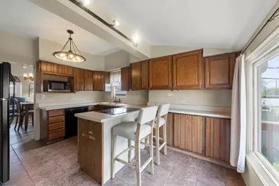 202 S Pick Avenue, Elmhurst, IL 60126 - Photo 10