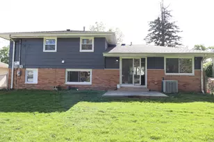 18314 Locust St, Lansing, IL 60438 - Photo 14