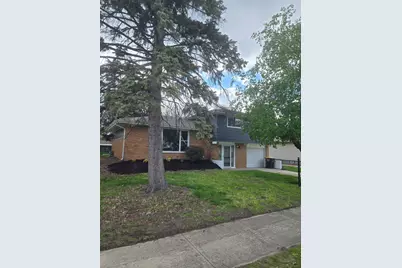 18314 Locust Street, Lansing, IL 60438 - Photo 2