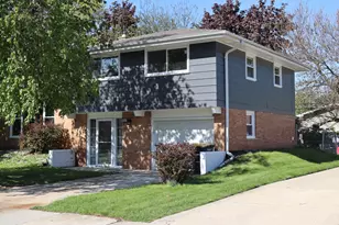 18314 Locust St, Lansing, IL 60438 - Photo 1