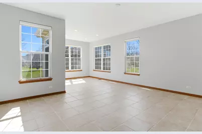 1967 Holloway Court, Aurora, IL 60502 - Photo 6
