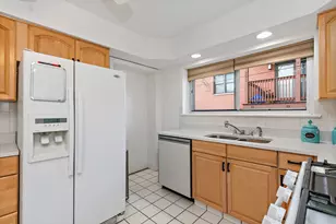 1111 N Harlem Ave, Oak Park, IL 60302 - Photo 10
