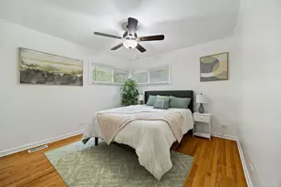 2619 Alexander St, Homewood, IL 60430 - Photo 8