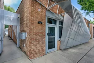 940 Pitner Ave, Evanston, IL 60202 - Photo 16