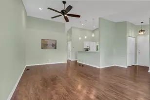 6292 Eagle Ridge Dr, Gurnee, IL 60031 - Photo 6