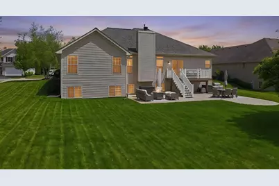 2337 Dustin Drive, Sycamore, IL 60178 - Photo 2