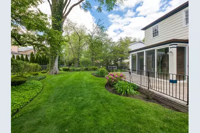 9002 Kedvale Avenue, Skokie, IL 60076 - Photo 40