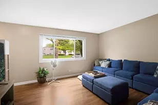 36485 N Traer Terrace, Gurnee, IL 60031 - Photo 12