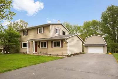 36485 N Traer Terrace, Gurnee, IL 60031 - Photo 2
