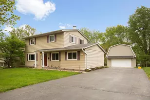 36485 N Traer Terrace, Gurnee, IL 60031 - Photo 2