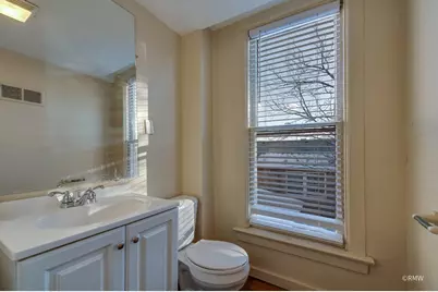 325 E Chicago Street #2, Elgin, IL 60120 - Photo 12