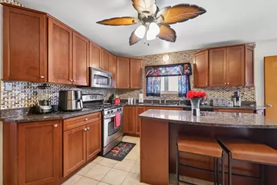 4437 W 100th Street, Oak Lawn, IL 60453 - Photo 6