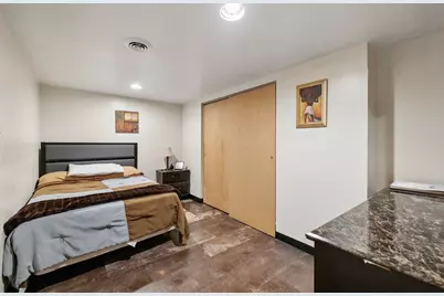 4437 W 100th Street, Oak Lawn, IL 60453 - Photo 18