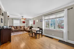 7246 N Olcott Ave, Chicago, IL 60631 - Photo 6