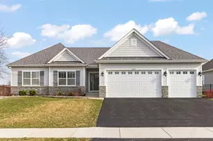 1121 Blackberry Shore Ln, Yorkville, IL 60560 - Photo 1