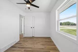 10167 Wolf Rd, Geneseo, IL 61254 - Photo 22