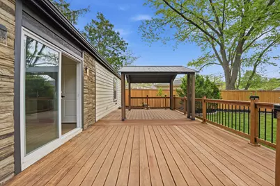 231 Saint Marys Parkway, Buffalo Grove, IL 60089 - Photo 24