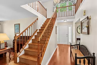 72 Julie Lane, Vernon Hills, IL 60061 - Photo 4