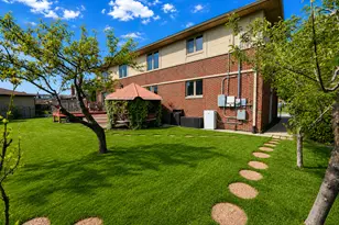 4935 N Canfield Ave, Norridge, IL 60706 - Photo 4