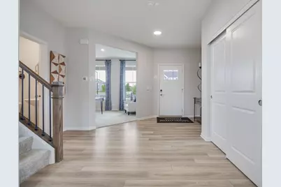 84 Hedgerow Drive, Elgin, IL 60124 - Photo 2