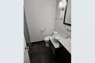 4250 N Marine Drive #511, Chicago, IL 60613 - Photo 8