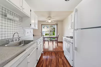 242 Nantucket Harbor #1802, Schaumburg, IL 60193 - Photo 8