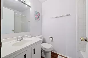 242 Nantucket Harbor, Schaumburg, IL 60193 - Photo 14