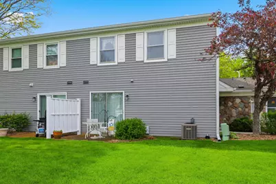 242 Nantucket Harbor #1802, Schaumburg, IL 60193 - Photo 18