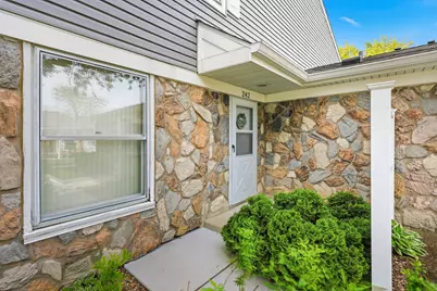 242 Nantucket Harbor #1802, Schaumburg, IL 60193 - Photo 2