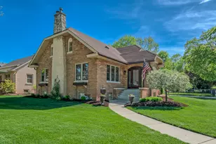 200 Fulton St, West Chicago, IL 60185 - Photo 2