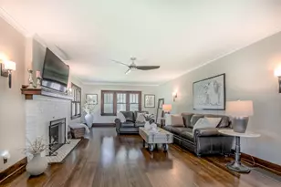 200 Fulton St, West Chicago, IL 60185 - Photo 4